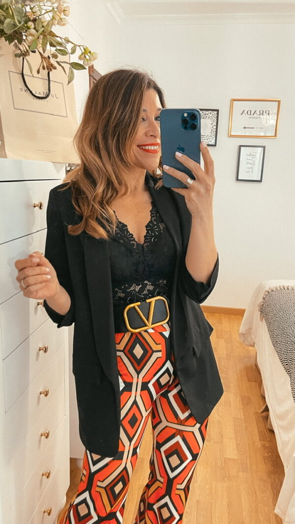 Chaqueta Blazer Mangas arrugaditas Negra