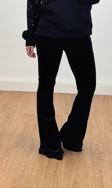 Pantalón terciopelo campana negro