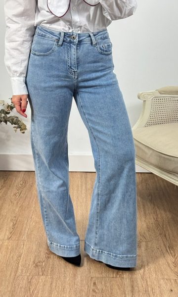 Jeans Denim Claro Pata Elefante