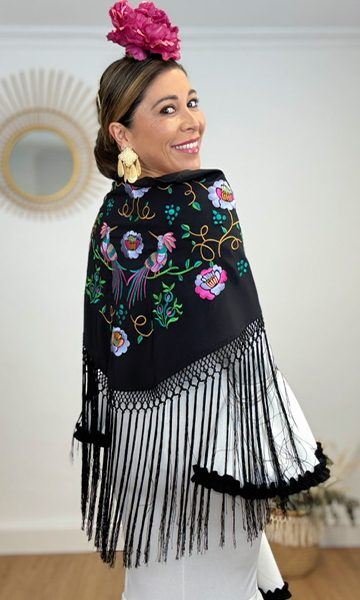 Mantón Negro Bordado Pajaros