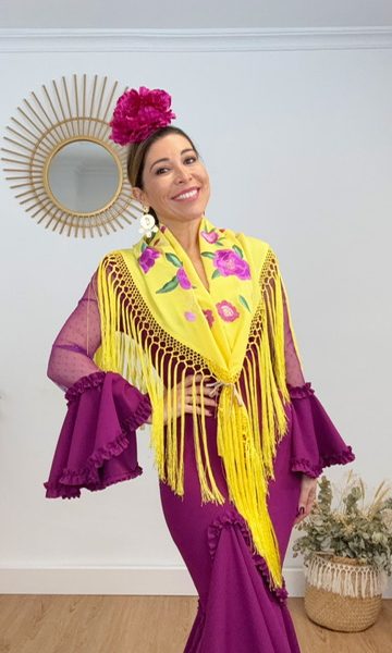 Mantón Bulería bordado amarillo