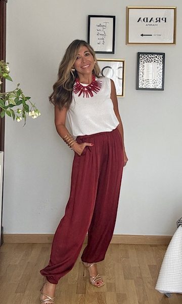 Pantalón Bombacho Satinado Burdeos