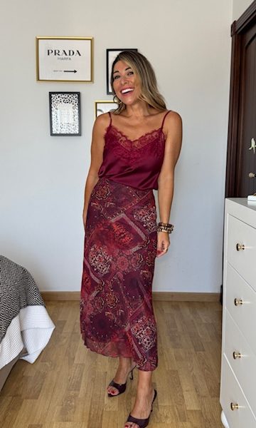 Falda Gasa Estampada Burdeos