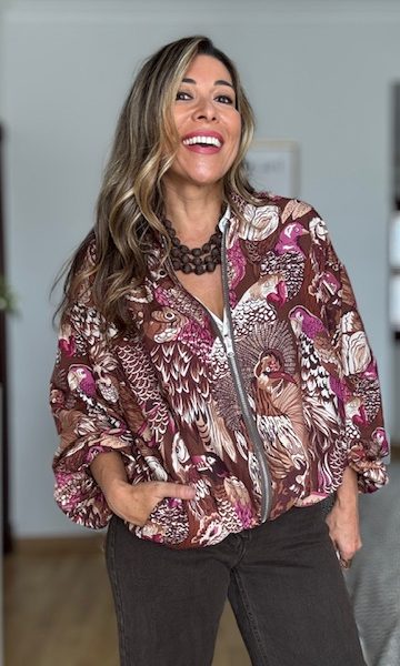 Bomber reversible estampada