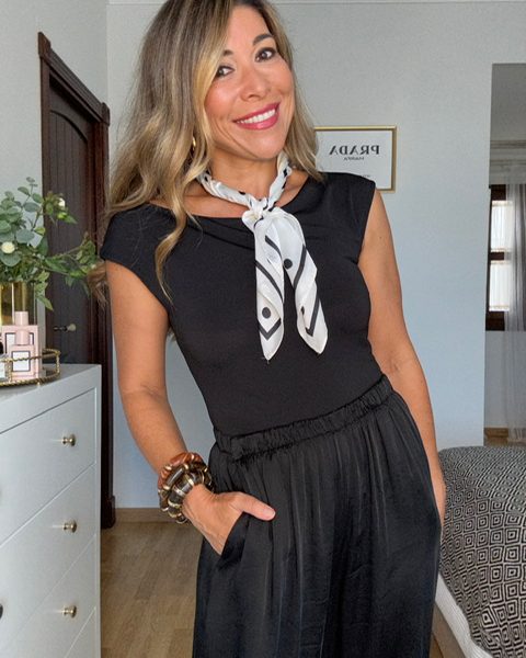 Pañuelo Bandana Lunares Negros