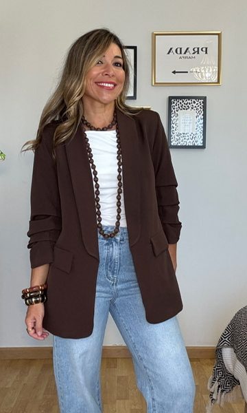 Chaqueta Blazer Mangas Arrugaditas Marrón