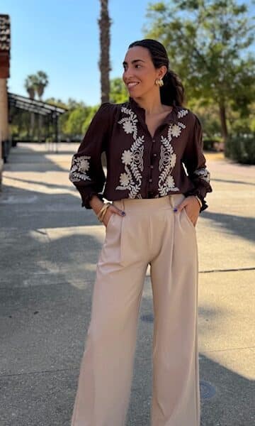 Blusa Bordada Celine Marrón