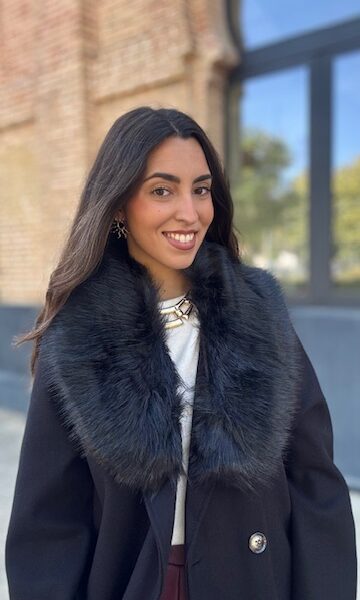 Cuello Pelo Sintético Negro