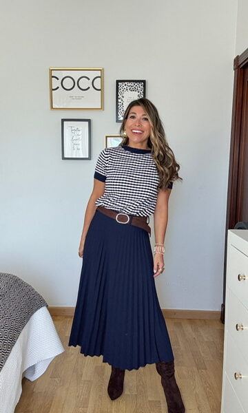 Falda Crepe Tablitas Azul Marino