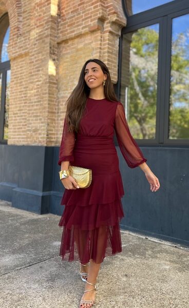 Vestido Tul Volantes Burdeos