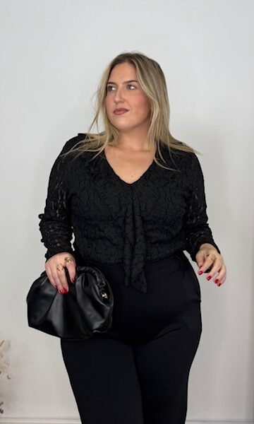 Blusa Encaje Adele Negra