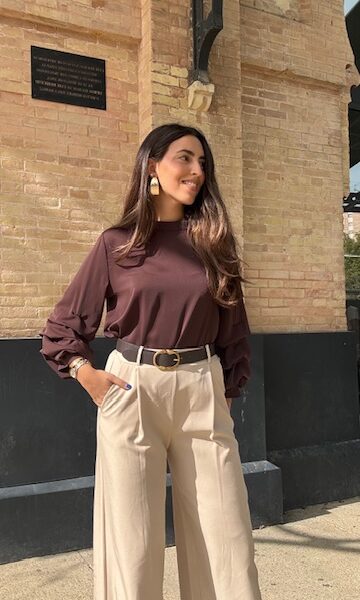 Blusa Carlota Marrón Mangas Arrugaditas