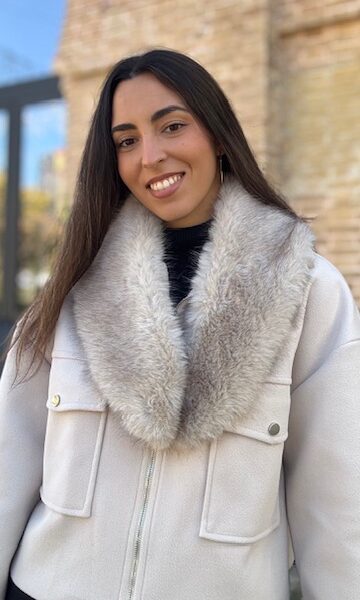 Cuello Pelo Sintético Beige