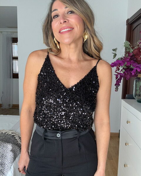 Top lentejuelas negro