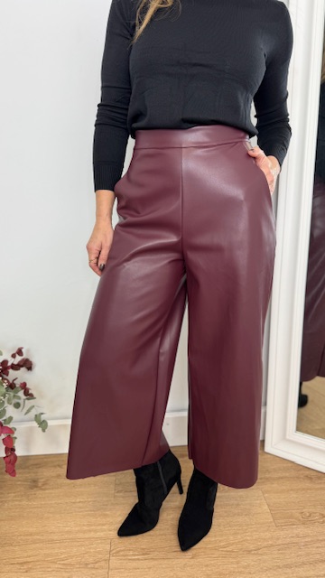 Pantalón culotte polipiel burdeos - Imagen 4