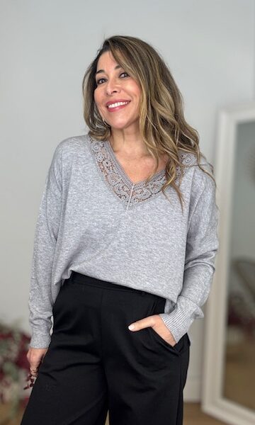 Jersey escote encaje Gris