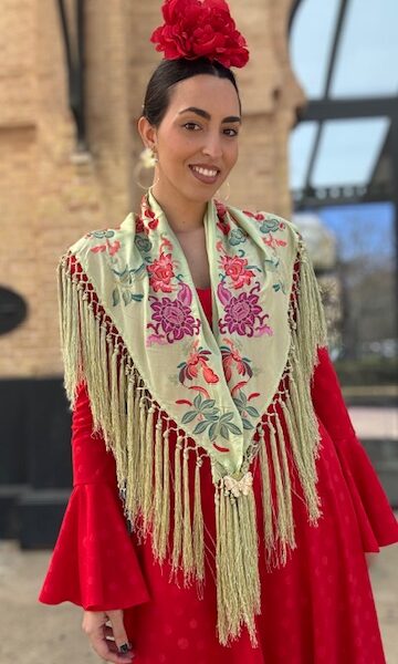 Mantón Bordado Triana Verde Manzana