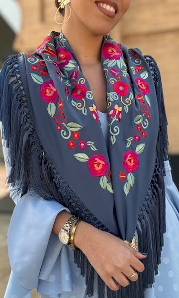 Mantón Bordado Tango Azul