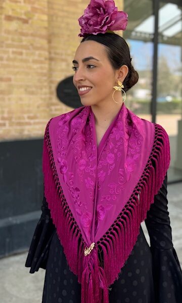 Mantón bordado cadete Tientos buganvilla