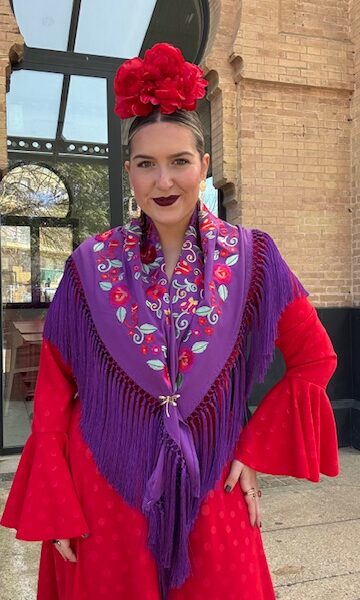 Mantón Bordado Tango Morado