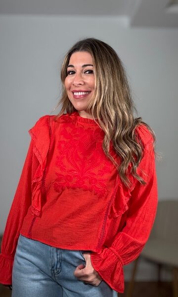 Blusa Luna Bordada roja
