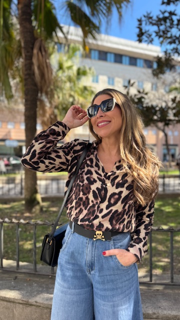 Blusa Animal marrón