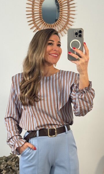 Blusa Rayas Camila Celeste marrón
