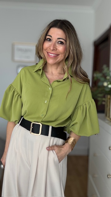 Blusa abullonada verde - Imagen 7