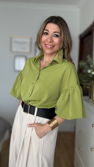 Blusa abullonada verde - Imagen 8