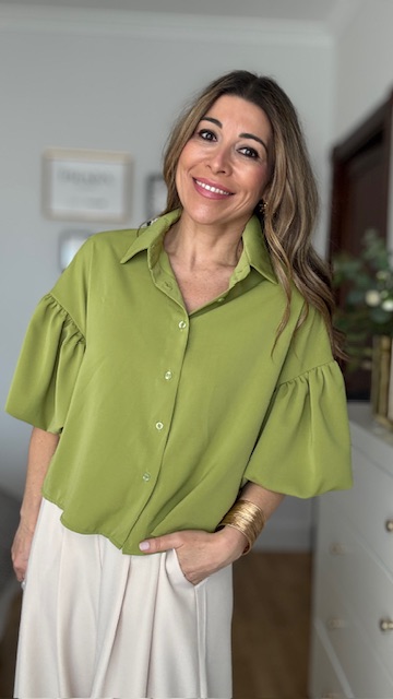 Blusa abullonada verde - Imagen 5