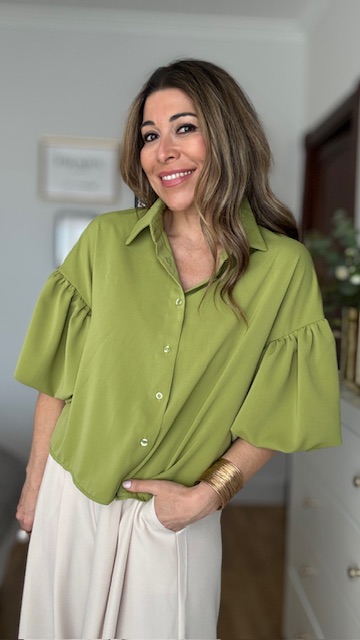 Blusa abullonada verde - Imagen 4