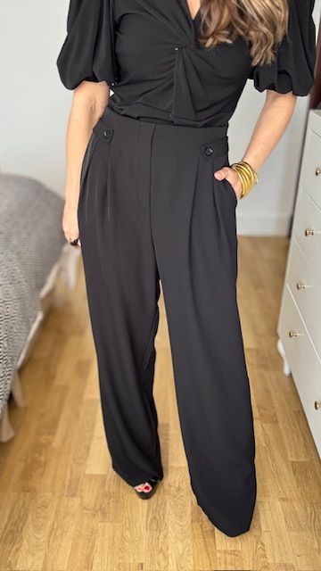 Pantalón fluido botones Negro