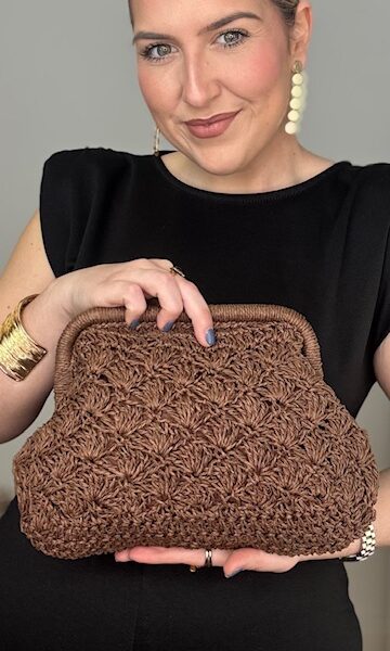 Bolso Clutch Rafia Trenzado Cloe Marrón