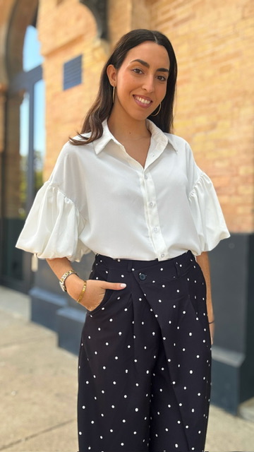 Blusa abullonada blanca - Imagen 5