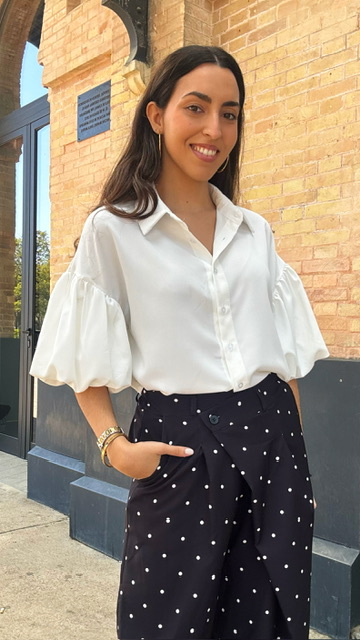 Blusa abullonada blanca