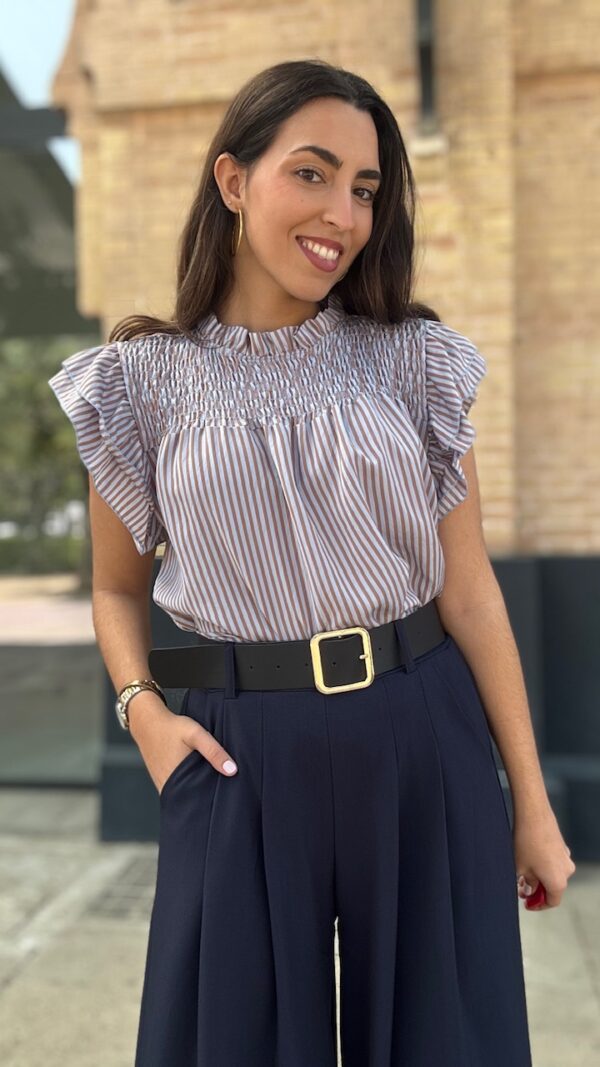 Blusa Matilde Celeste Camel