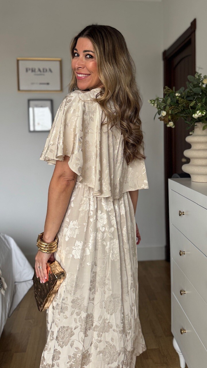 Vestido Satinado Capa Beige - Imagen 7