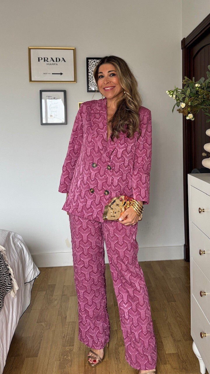 Traje De Chaqueta Olivia Botones Rosa - Imagen 3