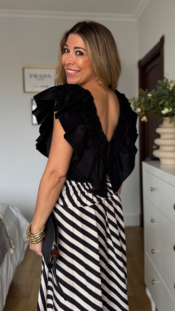 Top Volantes Negro - Imagen 2