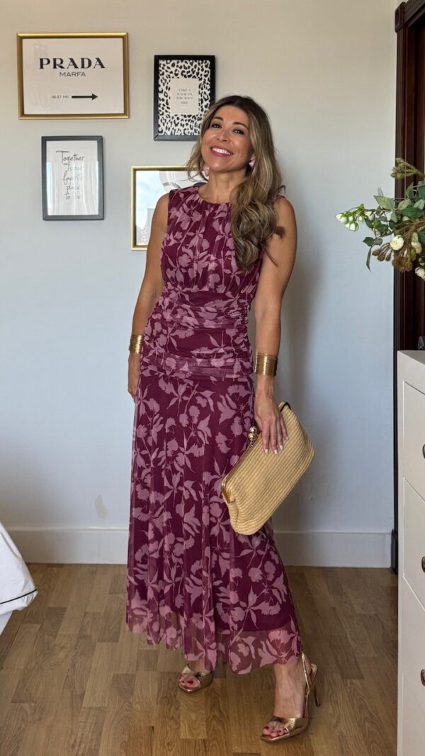 Vestido Tul Estampado Burdeos. VUELVE EN 10 DÍAS