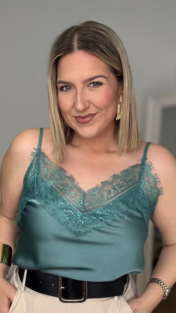 Top Lencero Doble Encaje Verde Jabonoso