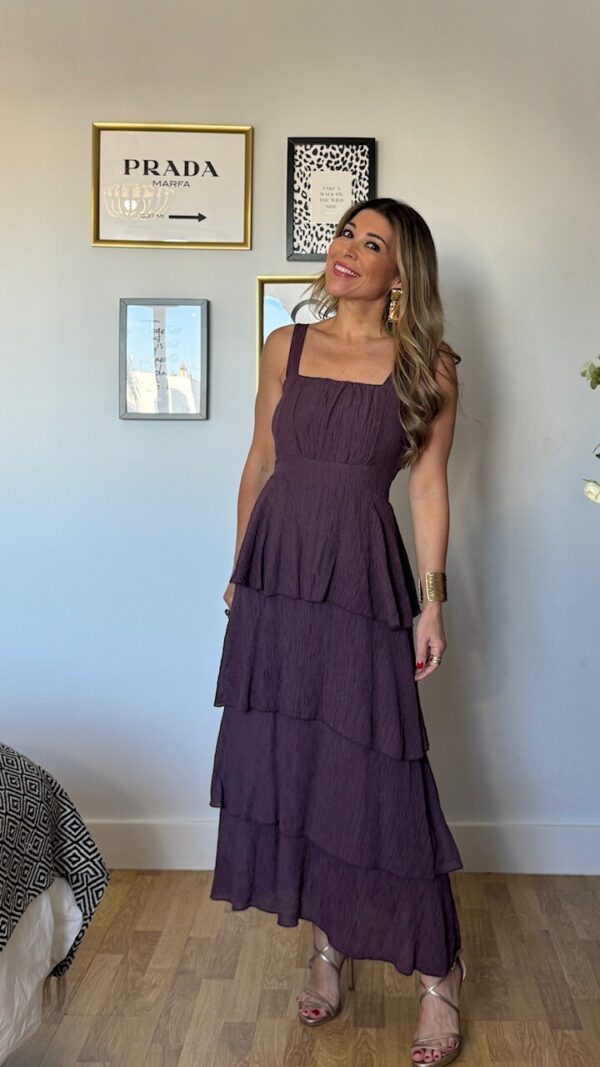 Vestido Acacia Volantes Berenjena