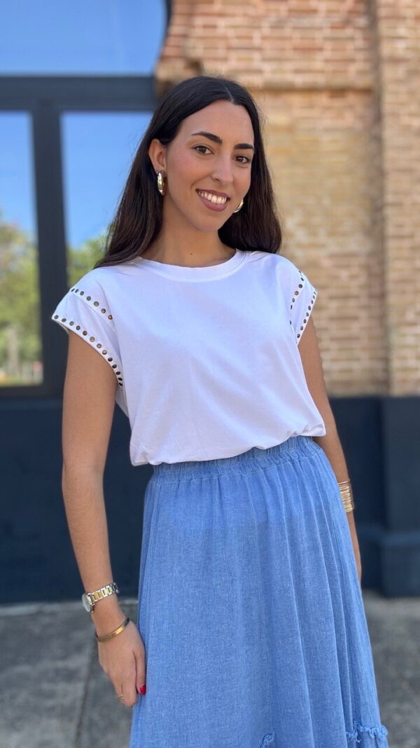 Camiseta Tachuelas Doradas Blanca