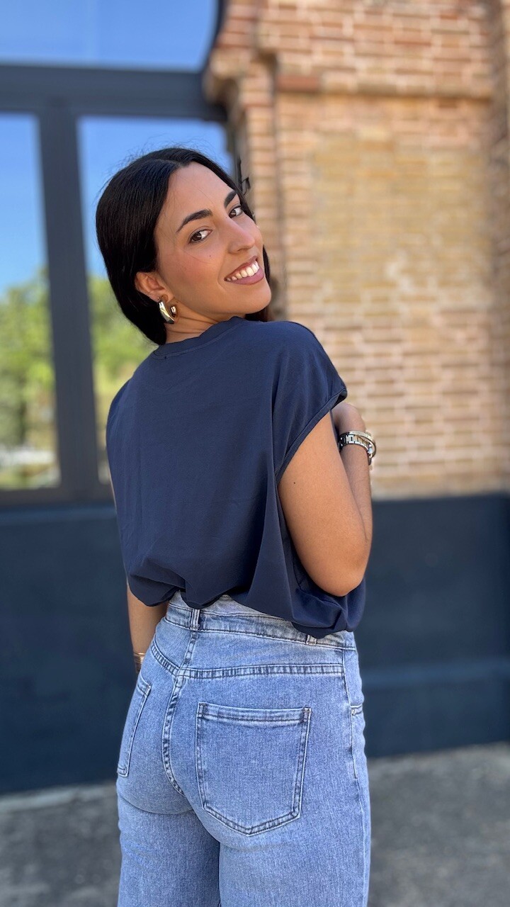 Camiseta Tachuelas Doradas Azul Marino - Imagen 2