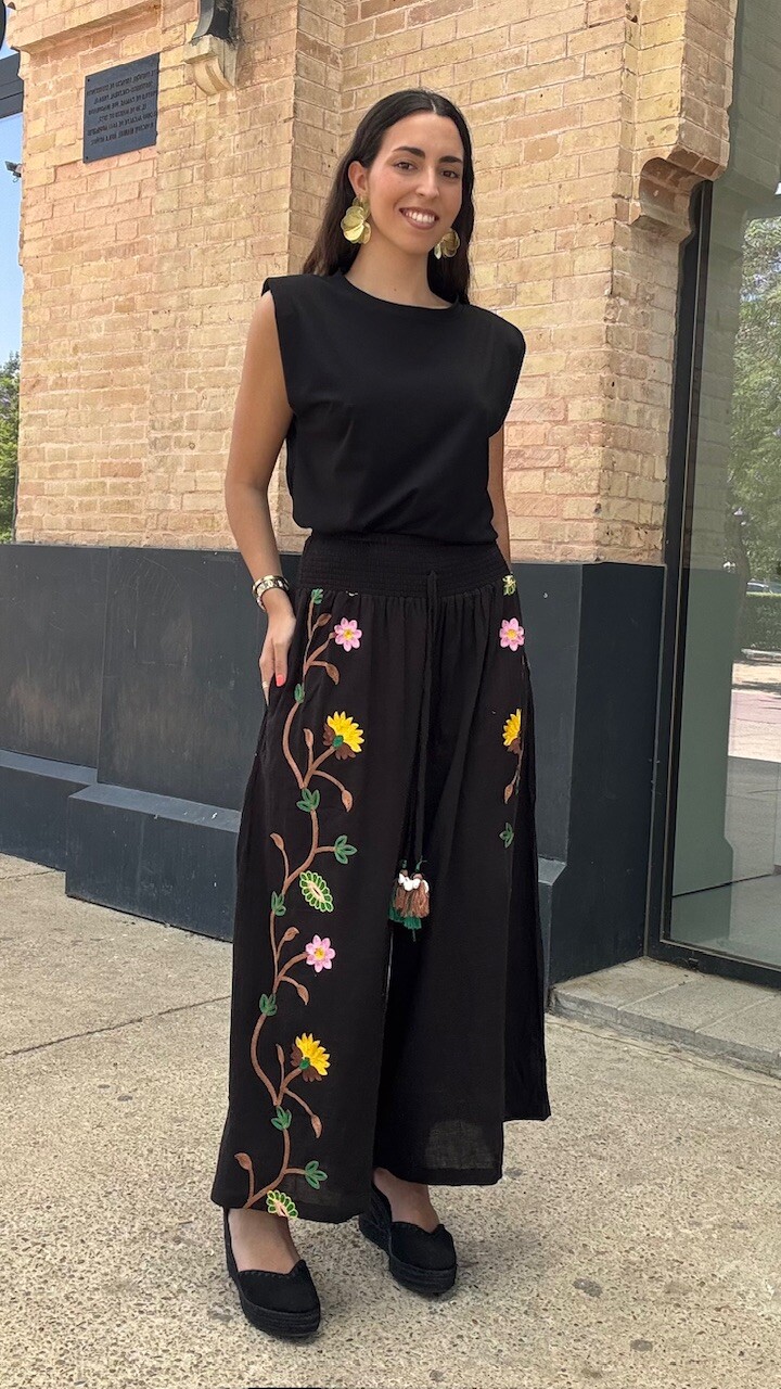 Pantalón Mirta Bordado Negro - Imagen 7