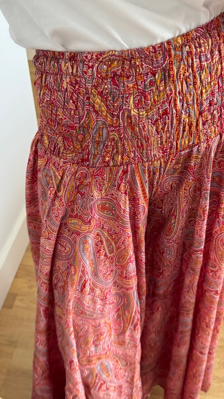 Pantalón Seda Caños Rojo - Imagen 5