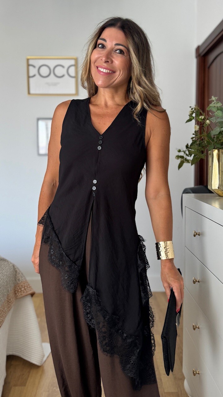 Blusa Asimétrica Encaje Negra - Imagen 5