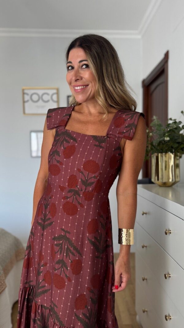 Vestido Clavel Estampado Burdeos