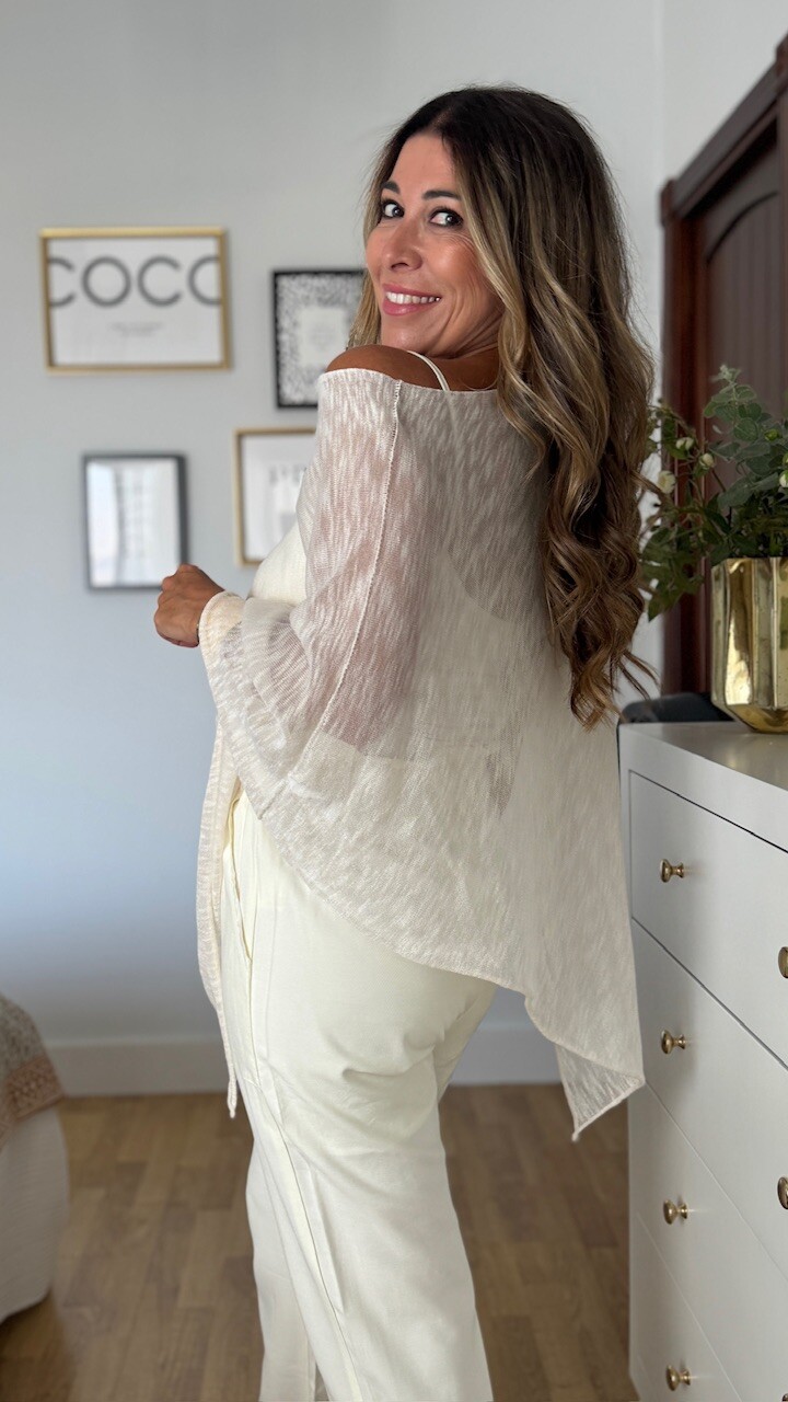 Poncho Hilo Blanco Roto - Imagen 4