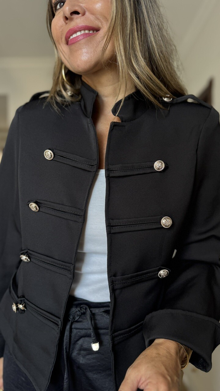 Chaqueta Alamares Negra
